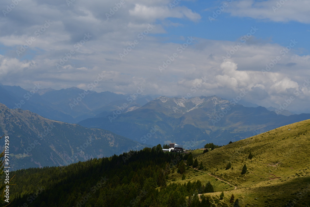 Schöne Landschaft auf dem Hirzer in Südtirol