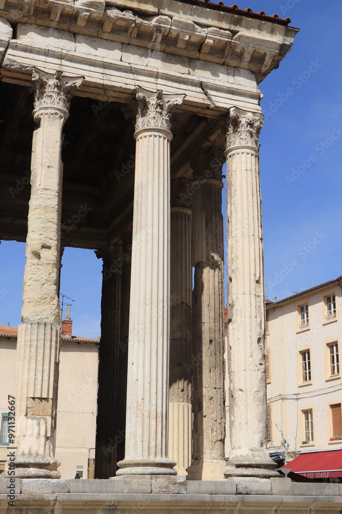 Naklejka premium The columns in close up of the temple of Augustus and Livia in Vienne France