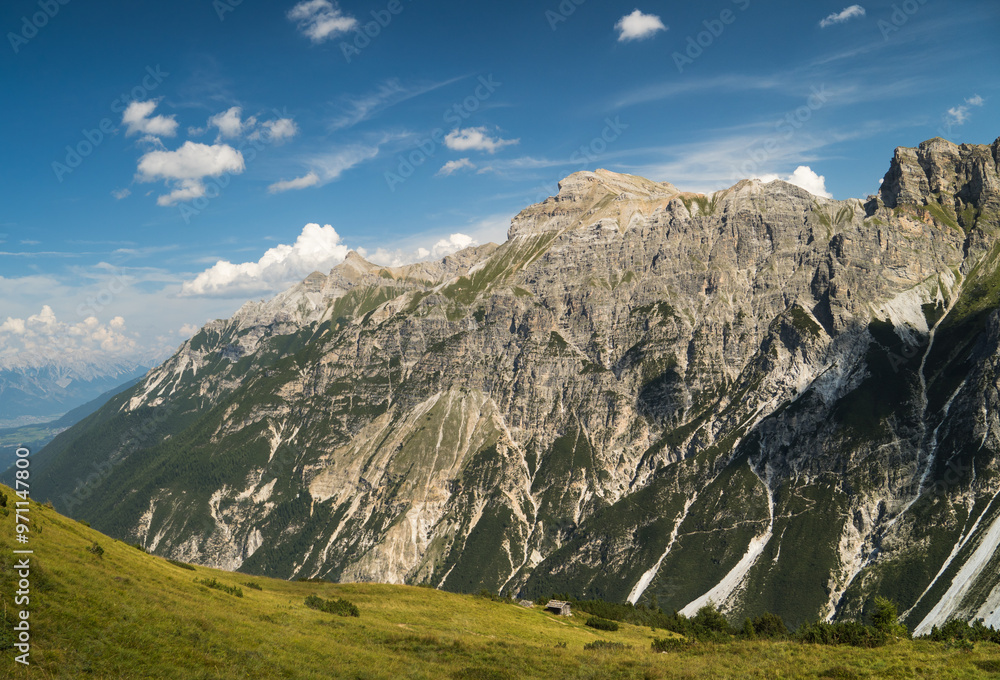 Fototapeta premium Landschaft im Stubaital, Österreich