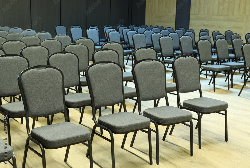 Obraz premium Empty seats in new modern clean lecture hall or classroom