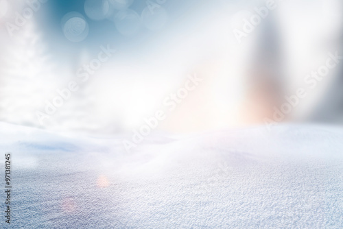 Winterliche Schneelandschaft mit Tannenbäumen und Schneeflocken