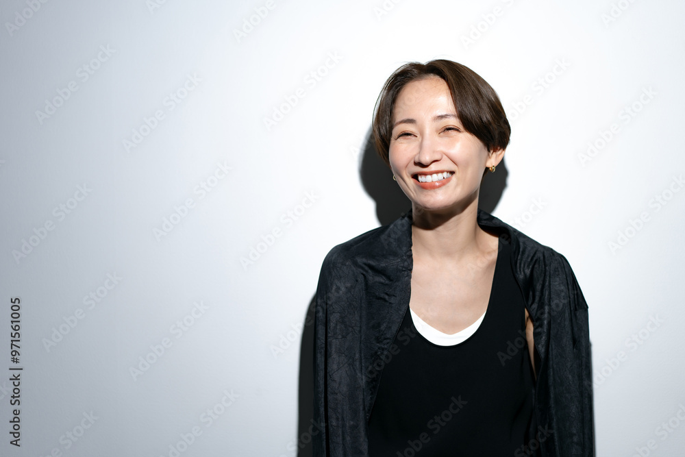 モードなイメージのビューティー 女性 モードなイメージのビューティー 女性