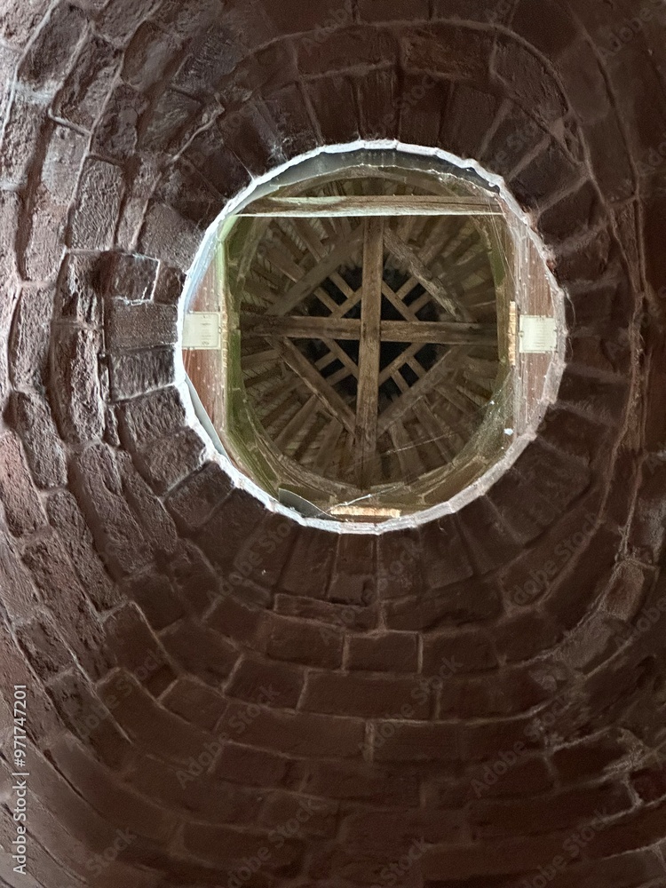 intérieur du clocher de l'église Saint Pierre de Collonges
