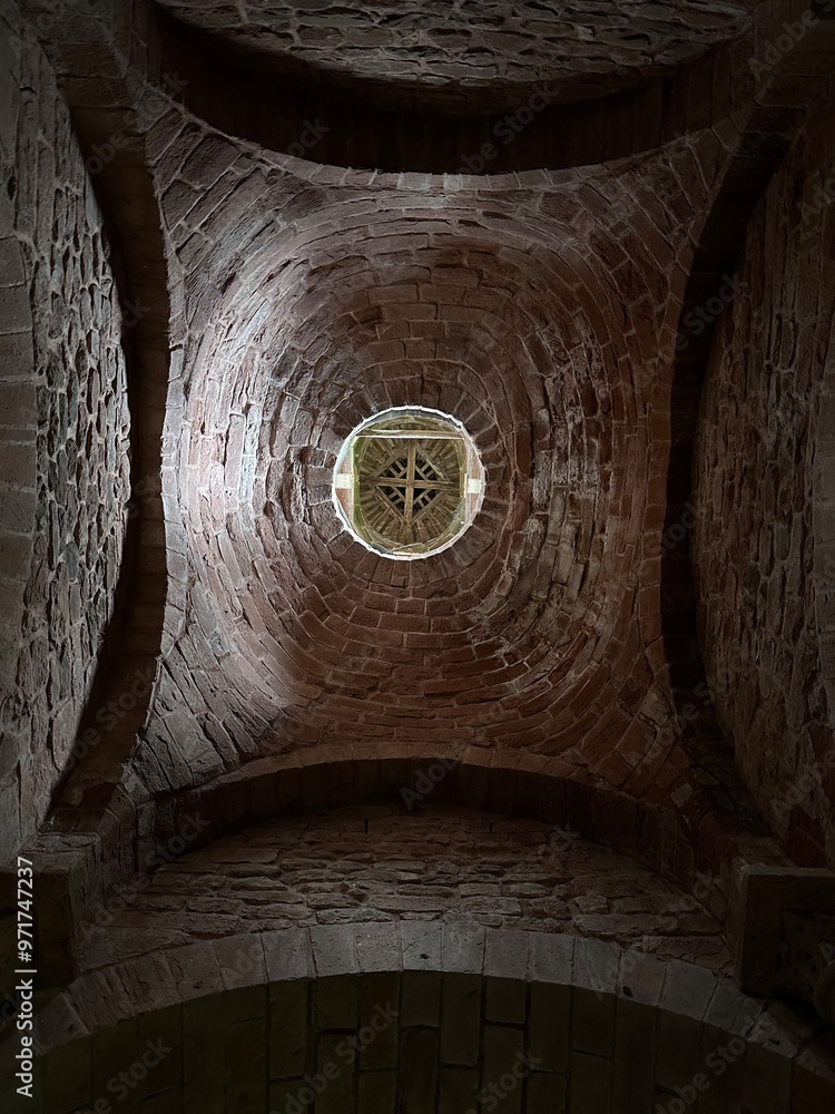 intérieur du clocher de l'église Saint Pierre de Collonges