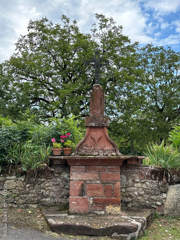 Stèle à Collonges-la-rouge