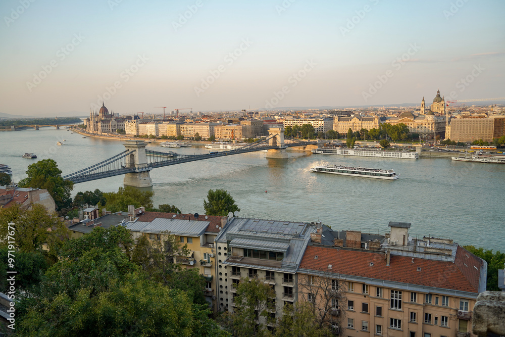 Fototapeta premium panoramic view of budapest and the Danube iver from Budavàr Castle