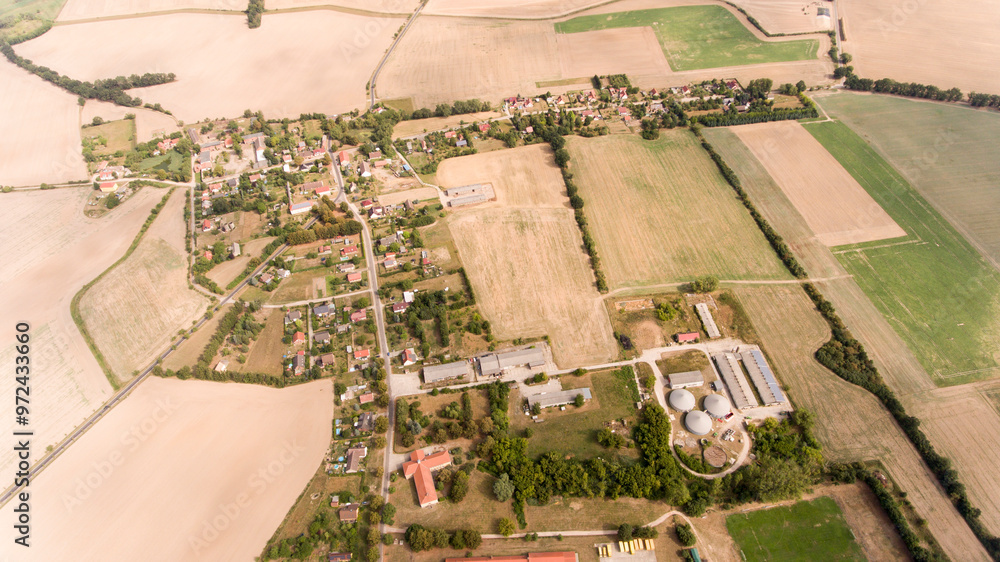Fototapeta premium Luftbild - Ortschaft im Landkreis Märkisch Oderland