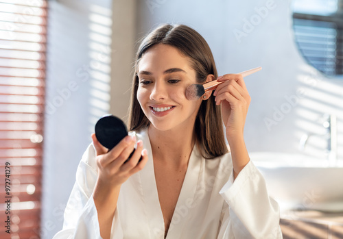 Bild auf Leinwand Daily Makeup
