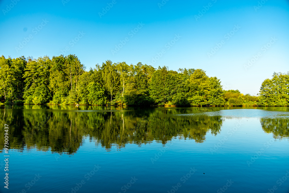 Kurzer Zwischenstop am wunderschönen Fischbacher Teich bei Neustadt bei Coburg in Oberfranken - Bayern - Deutschland