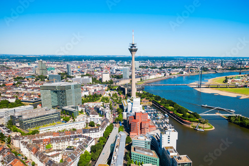 Obraz na płótnie Medienhafen Media Harbour district, Dusseldorf w salonie