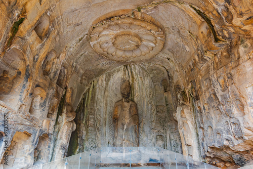 Luoyang Longmen Grottoes statues photo