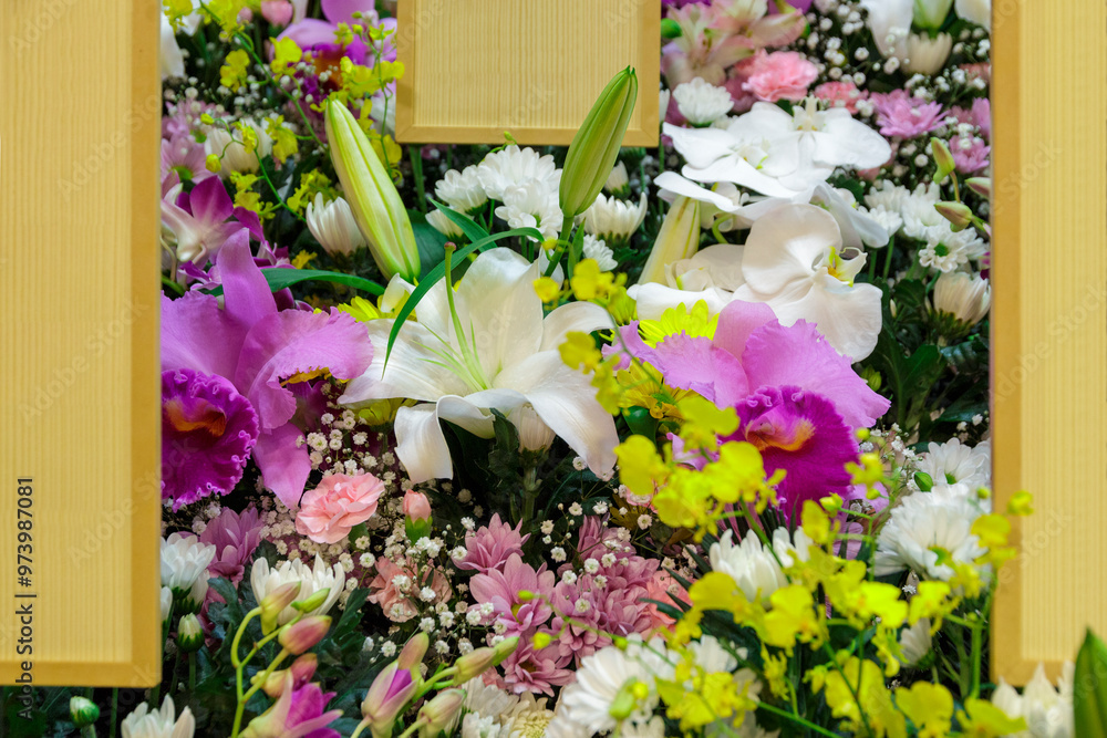 日本の葬式の供花