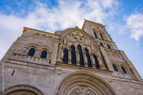 La Basilique Sainte-Marie-Madeleine de Vézelay