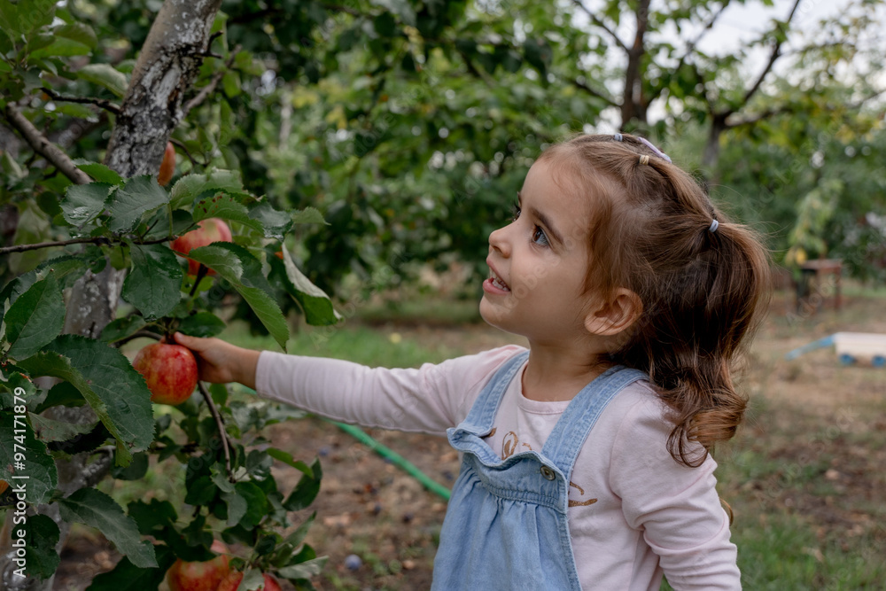 girl with apple girl with apple