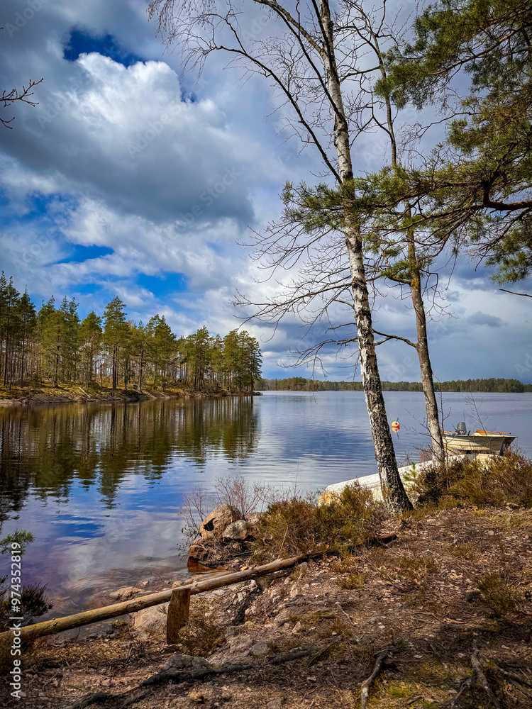 Obraz premium Schweden, Sweden, Sunset, Wald, Forest, Bäume, Trees, Landschaften, Landscapes, See, Lake, einsam, Urlaub, wunderschön, Drohnen, Droneshots, River, Fluss, wild, Natur, abgelegen, Inseln, Island,