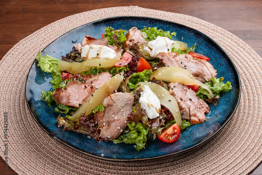 Veal and Pear Salad with Cherry Tomatoes in Balsamic Dressing Veal and Pear Salad with Cherry Tomatoes in Balsamic Dressing