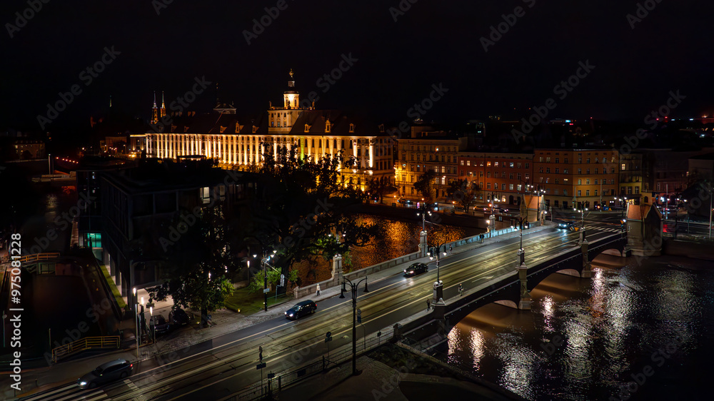 Nocne ujęcia Wrocławia