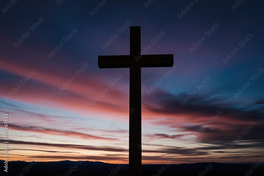 Stunning Cross Silhouette at Beautiful Twilight for Holy Week Inspiration Stunning Cross Silhouette at Beautiful Twilight for Holy Week Inspiration
