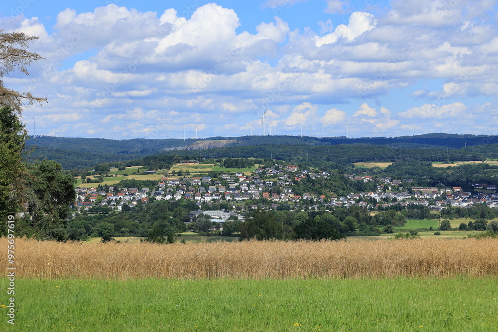 blick auf den lahn-dill-kreis bei wetzlar blick auf den lahn-dill-kreis bei wetzlar
