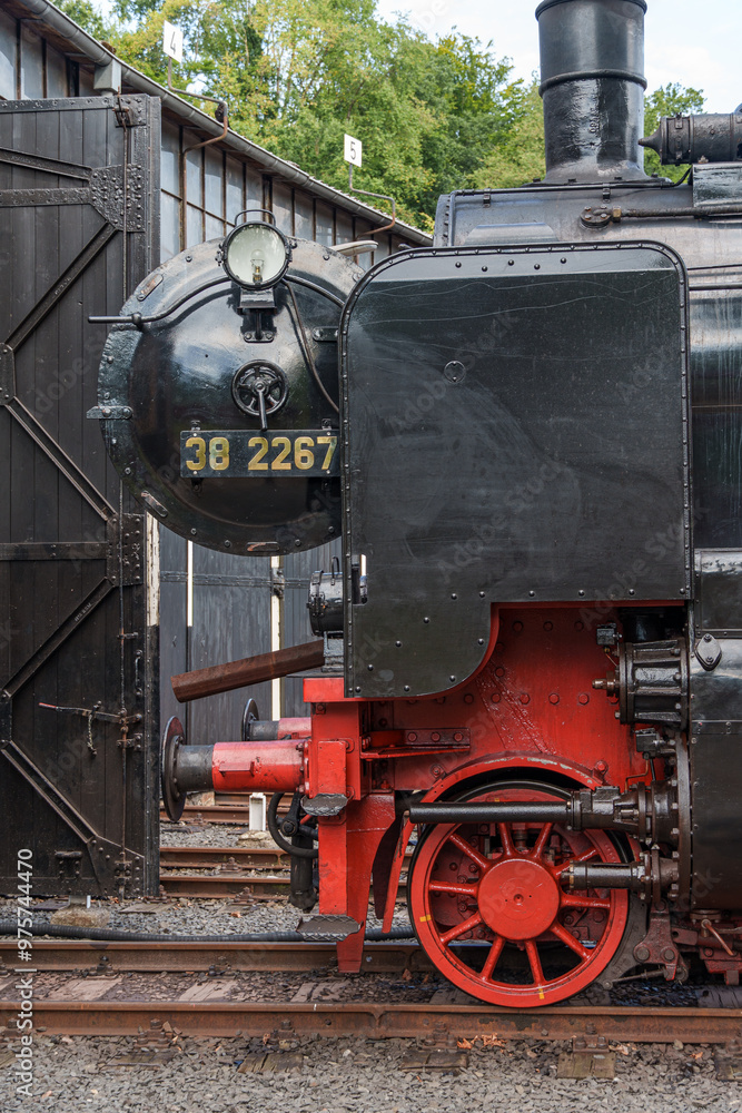 Obraz premium historische eisenbahn im Ruhrgebiet