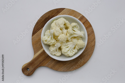 Cauliflowe, vegetable excellent source of fiber photo