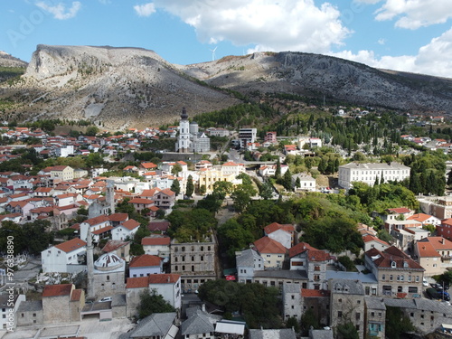 Obraz na płótnie Drone aerial shot of Bosnia, Mostar, Stari Most Bridge w salonie