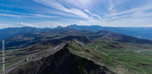 Obraz na płótnie Aerial panorama of hochtor, viewed far from above. Epic view of the tunnel on austria's highest motorable road. Majestic alpine panorama aroubnd Grossglockner w salonie