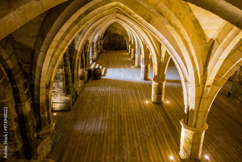 Intérieur de l' Abbaye Saint-Jean-des-Vignes à Soissons photo