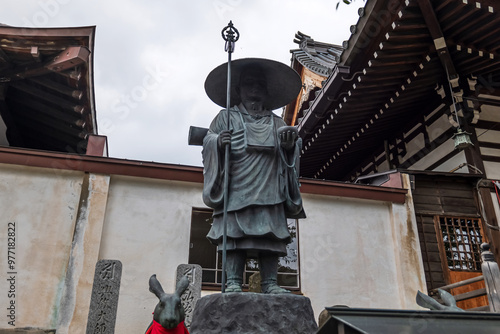 青森 金剛山最勝院 弘法大師像