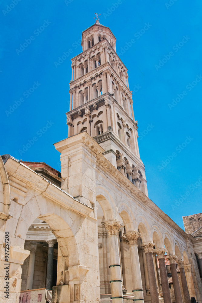 Fototapeta premium Cathedral of Saint Domnius and Diocletian's Palace, Split in Croatia