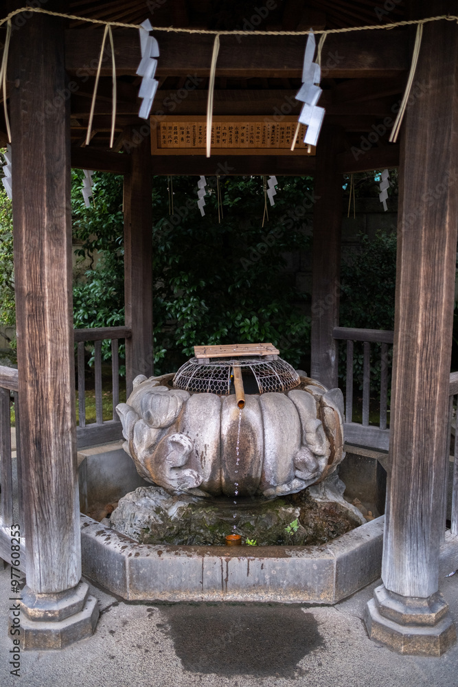 Gojōten Shrine, is a shrine within Ueno Park that dates from 1662. Therefore the shrine is used by people who are praying for healing and also students hoping to pass exam