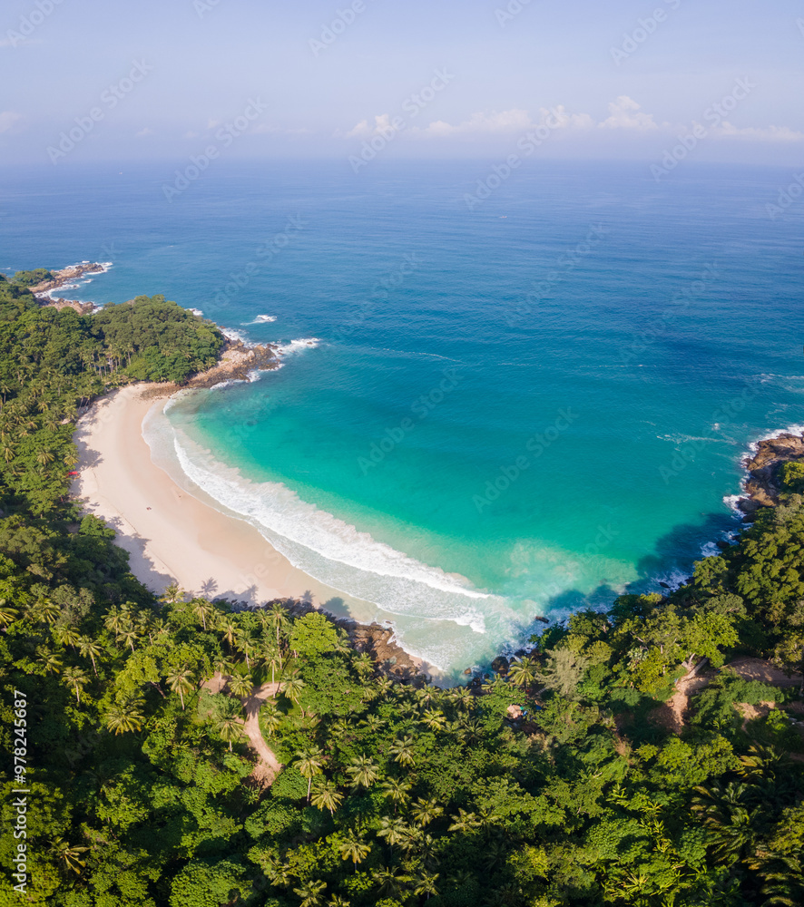 Obraz premium view of the sea from the mountain