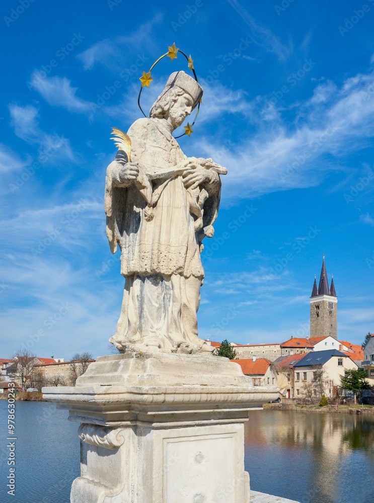 Fototapeta premium statue of st john of nepomuk