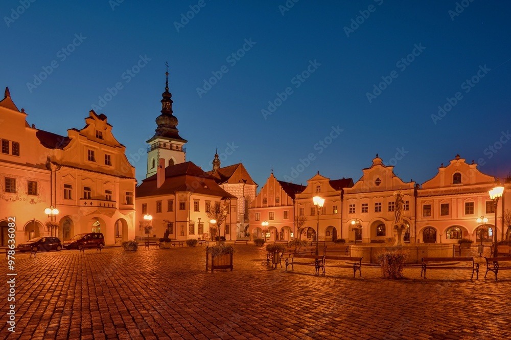 Fototapeta premium Night view of Masaryk Square in Pelhrimov