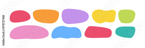 Hand drawn organic rectangle frames. Abstract doodle liquid shapes. Organic free flat blobs. Irregular fluid bubbles. Empty text box. Vector illustration isolated on white background.