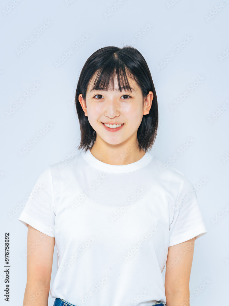 カジュアルな女の子 カジュアルな女の子