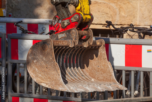 Baggerschaufel auf einer Baustelle, Deutschland photo