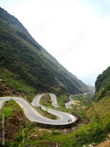roads in the north part of vietnam