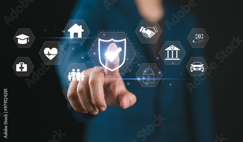Konstfotografi Insurance and employee benefits concept, Businessman show insurance icons, Indir