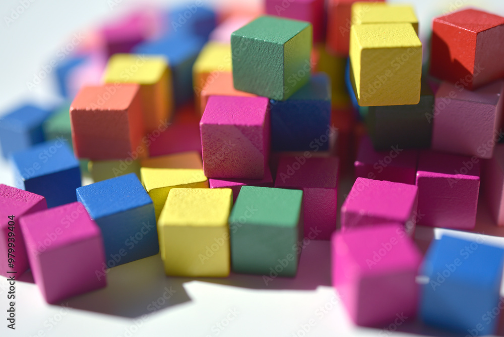 Cubes en bois colorés Cubes en bois colorés