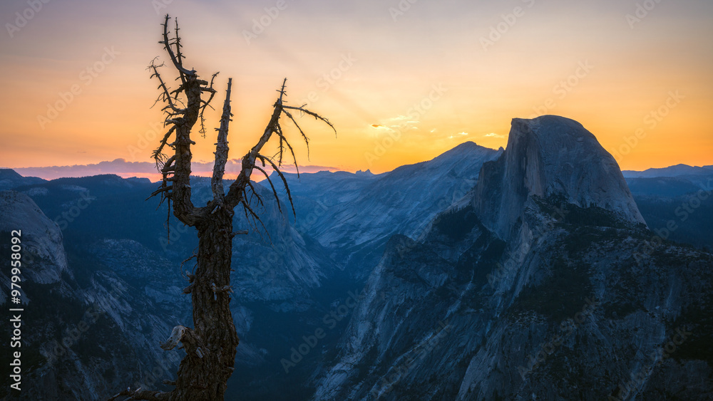 beautiful sunrise over half dome at glacier point in yosemite national park, california