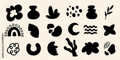 Vector set of hand drawn geometric shapes. Organic shapes, liquid form in black. Design elements modern style
