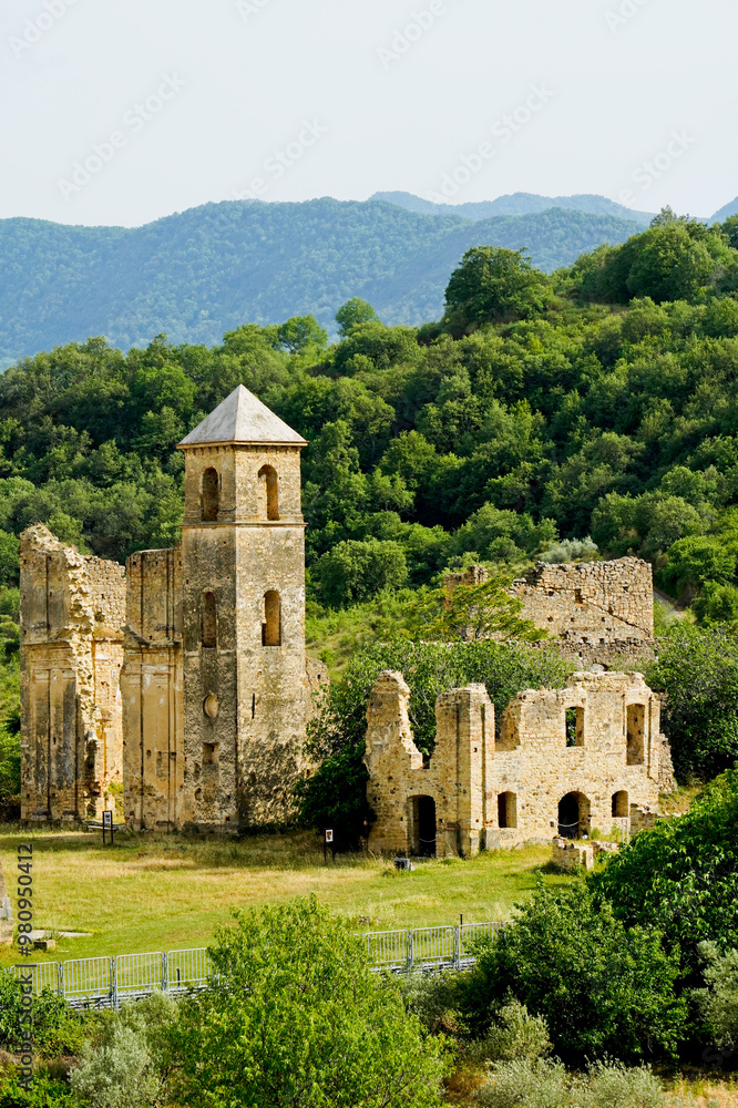 Fototapeta premium Campomaggiore vecchio, borgo fantasma,Potenza,Basilicata,Italy
