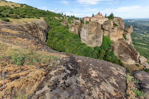 Obraz na płótnie Panoramic view of Meteora Monasteries, Greece w salonie