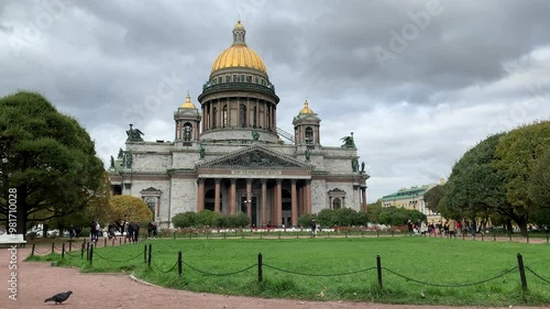 st. petersburg, Russia. November 2020: Stunning view of Saint-Petersburg city center during sunny day. Isaac and Kazan cathedral, Autumn season.