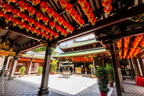 Building view of the Thian Hock Keng in Chinatown, Singapore, it's the oldest Chinese temple in Singapore and is enshrined in Mazu. 