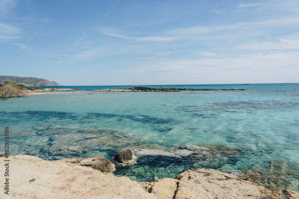 Obraz premium Beautiful blue water at Elafonissi Beach, Crete, Greece