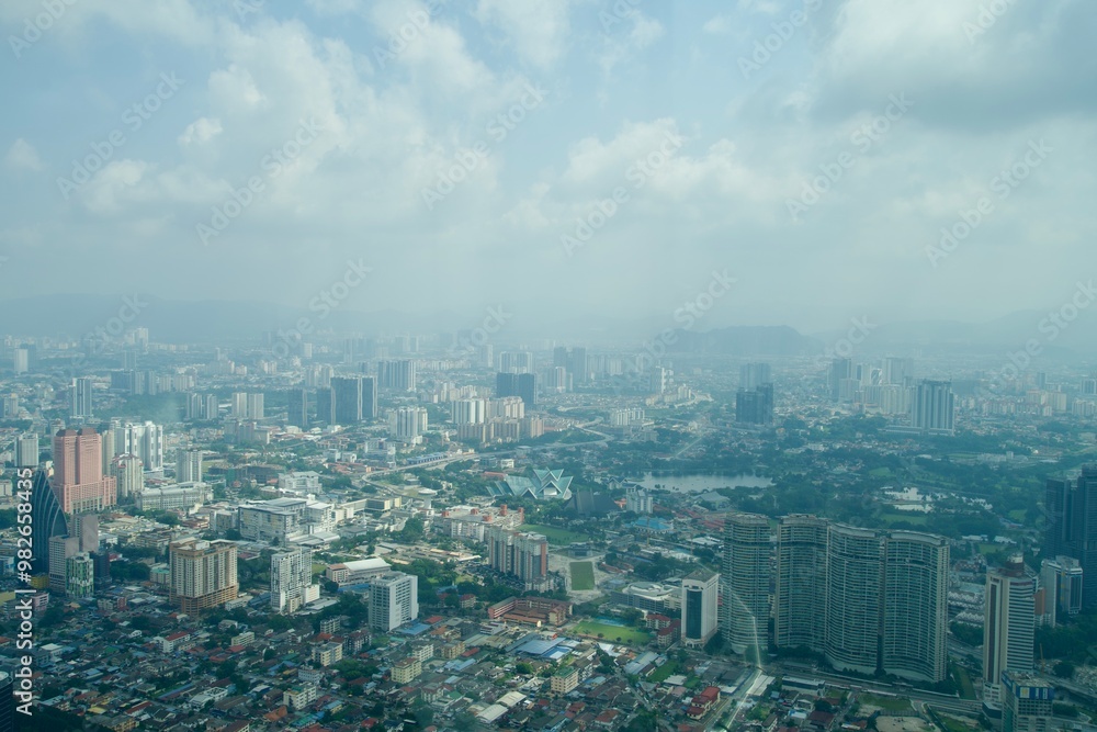 Obraz premium View of Kuala Lumpur from a high-rise building