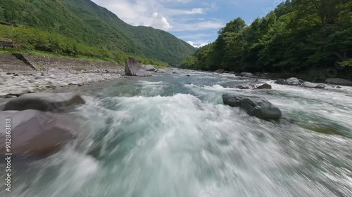  japan gifu gero Kosaka River fpv drone 4k footage