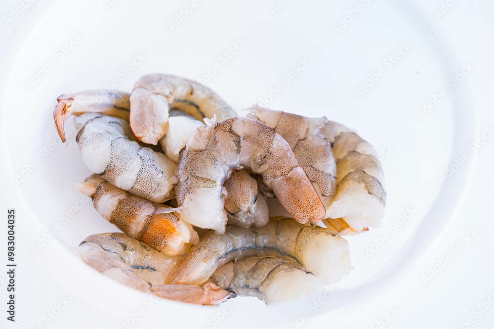 背ワタを取ったバナメイエビ 背ワタを取ったバナメイエビ